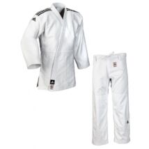 Adidas Champion II IJF SLIM FIT Judo gi fehér, fekete vállszövéssel.